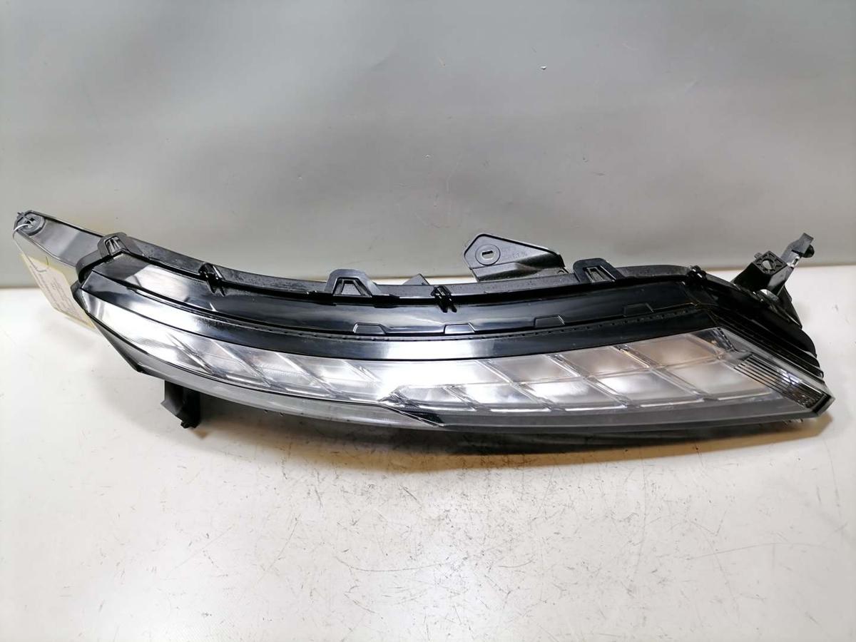 Mitsubishi Eclipse Cross original Kombileuchte Tagfahrlicht Scheinwerfer rechts oben Facelift Bj.2023